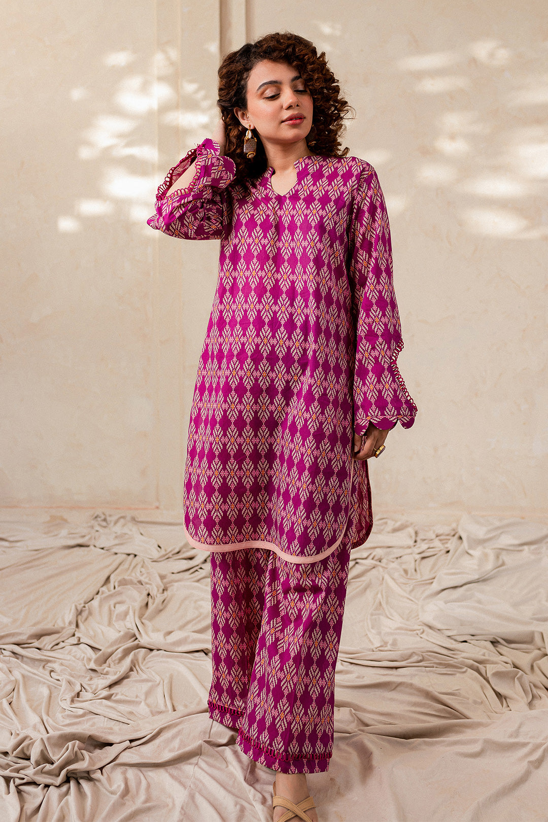 Buy Golden Embroidery Yoke With Dark Rani Pink Umbrella Gown Online –  www.liandli.in