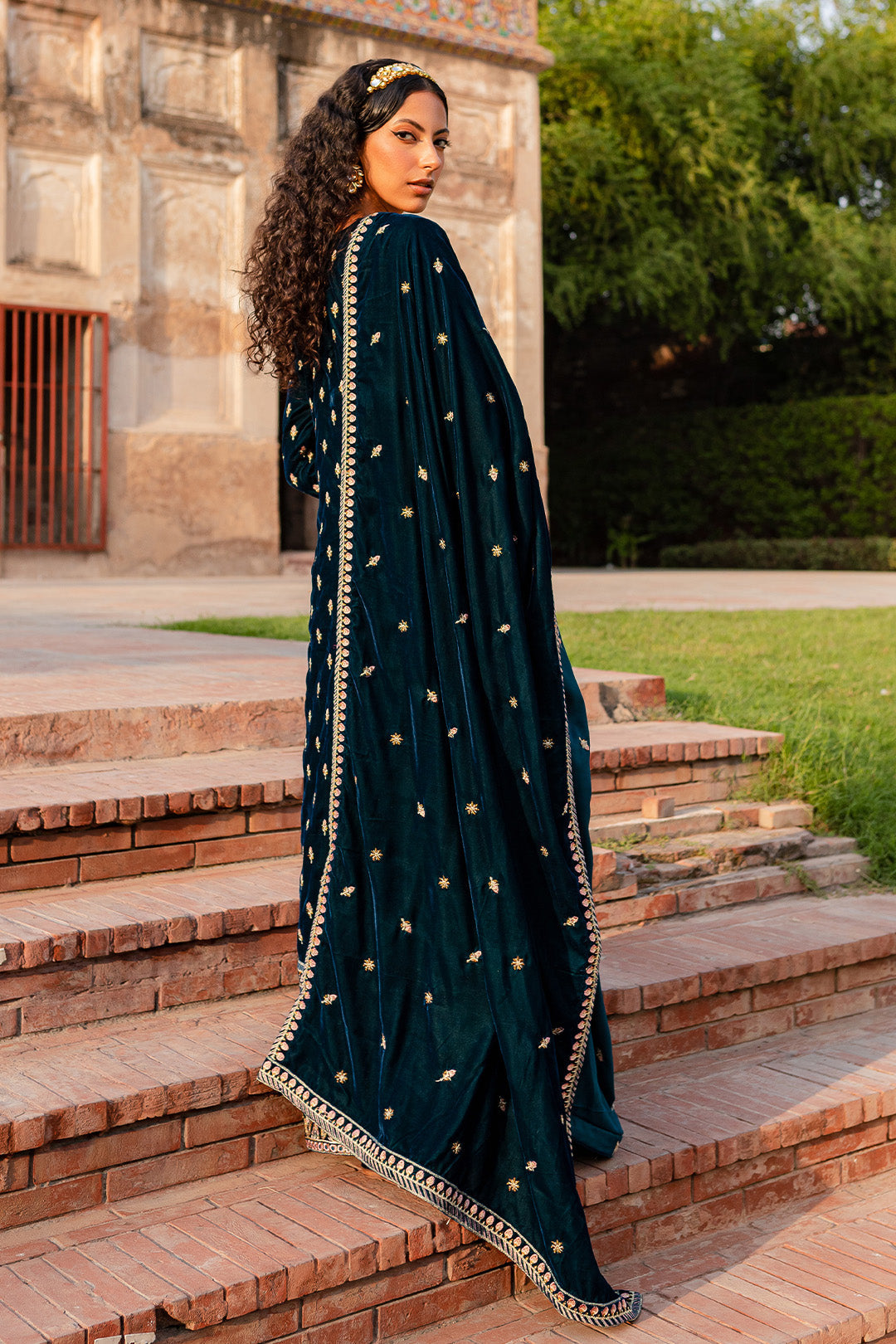 Velvet shawl online discount