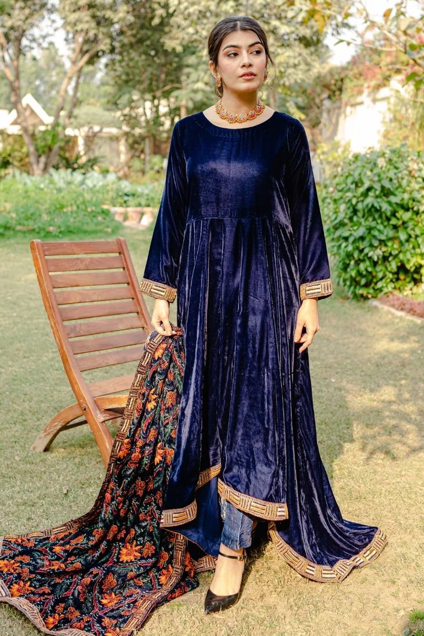 Indian Pakistani Dress Gown for womens party wedding purple designer velvet  gown | eBay
